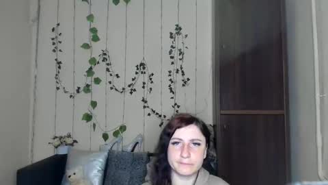 Jeneva online show from 05.18.26