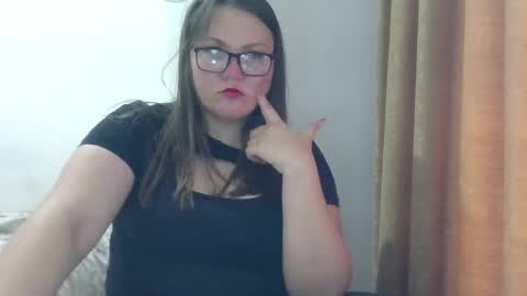 musechic_wild online show from 04.04.26