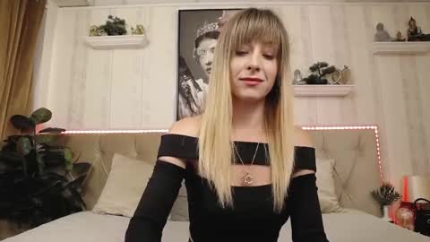 Luna  online show from 05.20.26