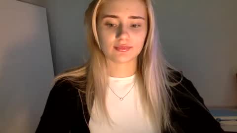 musescorner online show from 12.20.25