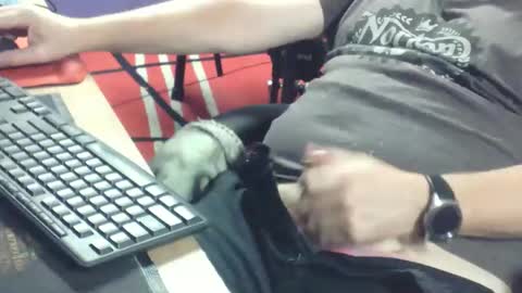 Snapshot of muso44 chatting on 01.25.25 Muso online show from 01.25.25