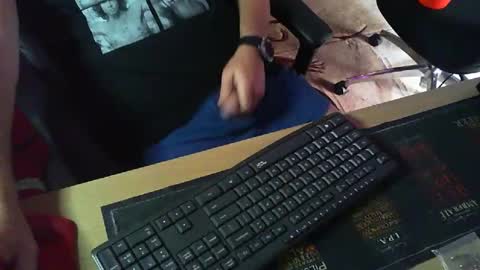 Snapshot of muso44 chatting on 03.02.25 Muso online show from 03.02.25