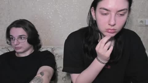 cute couple online show from 04.11.26