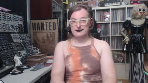 Muziknerd online show from 04.14.26