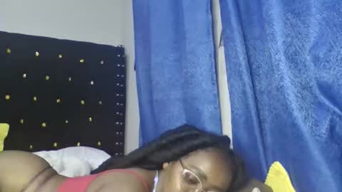 Snapshot of mwana69 chatting on 05.08.26 mwana69 online show from 05.08.26