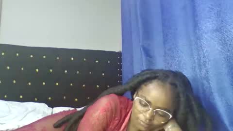 Snapshot of mwana69 chatting on 05.19.26 mwana69 online show from 05.19.26