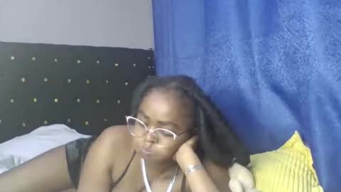 Snapshot of mwana69 chatting on 05.29.26 mwana69 online show from 05.29.26