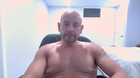 Snapshot of mworlton9 chatting on 09.09.25 Maximus online show from 09.09.25