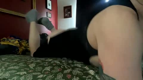 Snapshot of mxscary chatting on 02.05.25 mxscary online show from 02.05.25