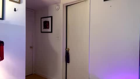 Snapshot of mxscary chatting on 02.21.25 mxscary online show from 02.21.25