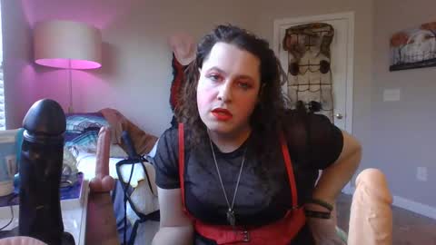 Snapshot of mxsissycharlotte chatting on 12.17.24 Mx Charlotte online show from 12.17.24