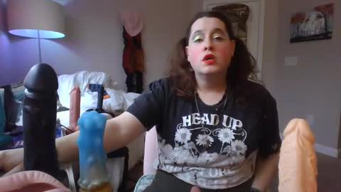 Snapshot of mxsissycharlotte chatting on 01.08.25 Mx Charlotte online show from 01.08.25