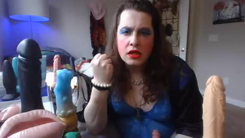 Snapshot of mxsissycharlotte chatting on 02.04.25 Mx Charlotte online show from 02.04.25