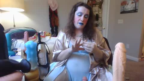 Snapshot of mxsissycharlotte chatting on 02.10.25 Mx Charlotte online show from 02.10.25