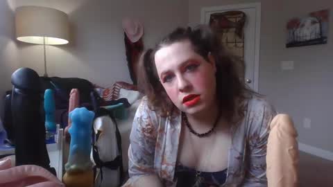 Snapshot of mxsissycharlotte chatting on 02.20.25 Mx Charlotte online show from 02.20.25