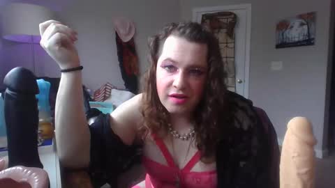 Snapshot of mxsissycharlotte chatting on 02.21.25 Mx Charlotte online show from 02.21.25