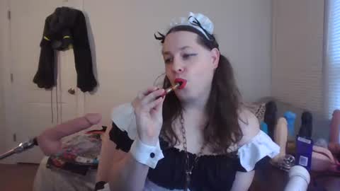 Snapshot of mxsissycharlotte chatting on 10.27.25 Mx Charlotte online show from 10.27.25