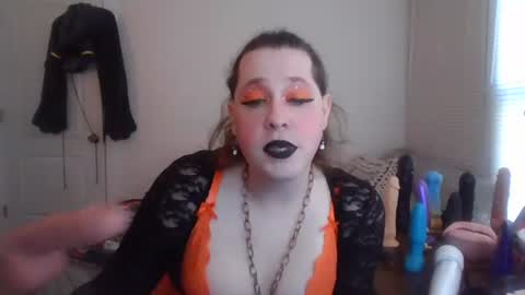 Snapshot of mxsissycharlotte chatting on 10.28.25 Mx Charlotte online show from 10.28.25