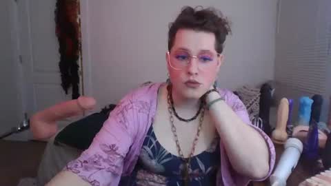 Snapshot of mxsissycharlotte chatting on 11.07.25 Mx Charlotte online show from 11.07.25