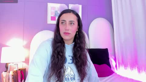 my_aleja_ online show from 10.22.25