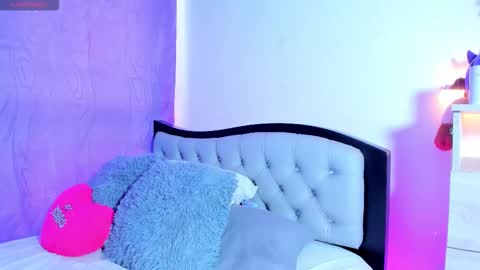 my_aleja_ online show from 03.25.26