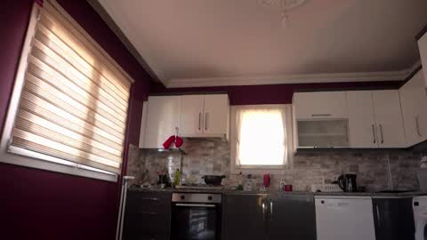  MIA  I will be here Monday Wednesday Thursday Saturday online show from 12.12.24