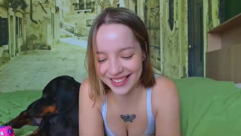  MIA  I will be here Monday Wednesday Thursday Saturday online show from 09.21.25