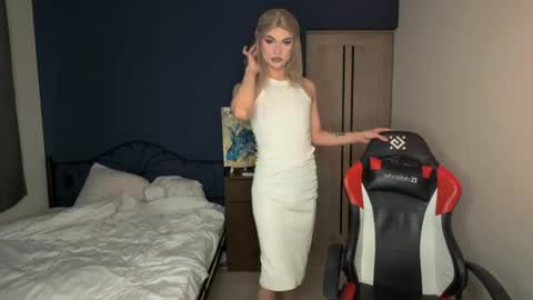 Snapshot of my_muse chatting on 02.15.25 Sandra Muse online show from 02.15.25