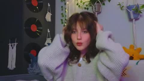 Snapshot of my_parisss chatting on 12.23.24 PARIS online show from 12.23.24