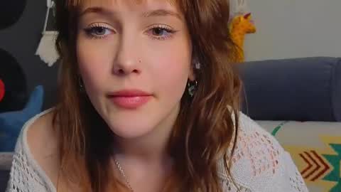 Snapshot of my_parisss chatting on 01.25.25 PARIS online show from 01.25.25