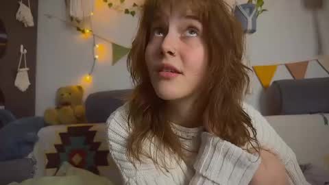 Snapshot of my_parisss chatting on 03.03.25 PARIS online show from 03.03.25