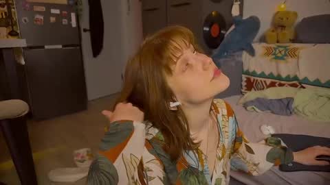 Snapshot of my_parisss chatting on 03.12.25 PARIS online show from 03.12.25