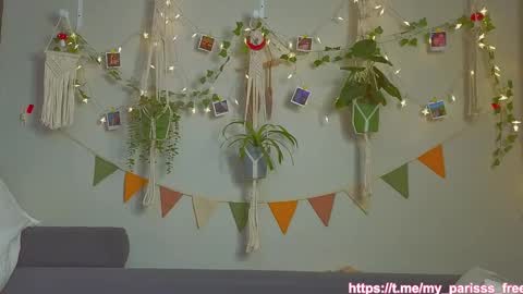 Snapshot of my_parisss chatting on 10.31.25 PARIS online show from 10.31.25