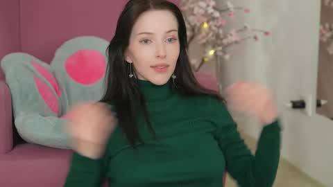 STELLA online show from 11.21.25