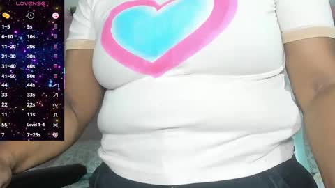 Snapshot of mya_blaze chatting on 09.26.25 mya_blaze online show from 09.26.25