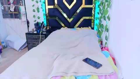 Snapshot of myagosling13 chatting on 09.30.25 miagosling NTMU Dont forget follow me online show from 09.30.25