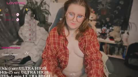 Snapshot of myanotherday chatting on 09.23.25 Kate online show from 09.23.25