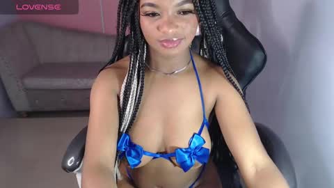 mychell_ch online show from 02.12.25