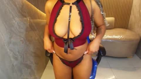 mychell_ch online show from 09.18.25