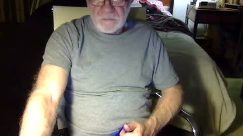 r-glenn-01 online show from 02.16.26