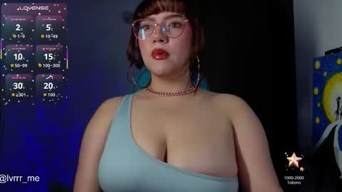 Snapshot of myevangeline_ chatting on 11.28.25 Nicoll Independent model Please help me to reach 100 thumbs up online show from 11.28.25