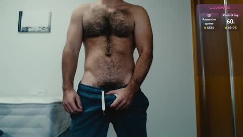 Snapshot of myhairymacho chatting on 11.13.25 Juan OF myhairymacho online show from 11.13.25