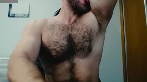 Snapshot of myhairymacho chatting on 12.05.25 Juan OF myhairymacho online show from 12.05.25