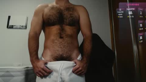Snapshot of myhairymacho chatting on 12.16.25 Juan OF myhairymacho online show from 12.16.25