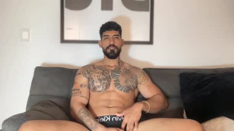 Myke esthetic online show from 12.10.24