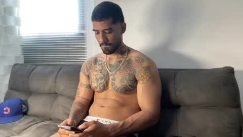Snapshot of myke_esthetic chatting on 05.18.26 Myke esthetic online show from 05.18.26