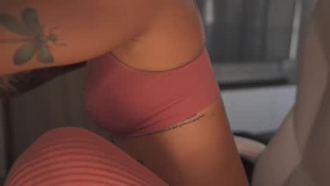 Snapshot of mykinkybunny chatting on 10.01.25 jacke BUNNY online show from 10.01.25