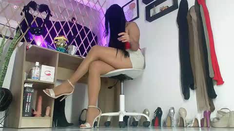 Snapshot of myla_sarah1 chatting on 02.24.26 myla sarah1 online show from 02.24.26