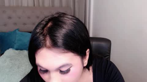 Snapshot of myluisa chatting on 12.16.25 Lovely Luisa online show from 12.16.25