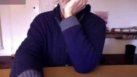 Bi sexy guy lovense hush is on private is open or password show tip if you like. online show from 12.23.25